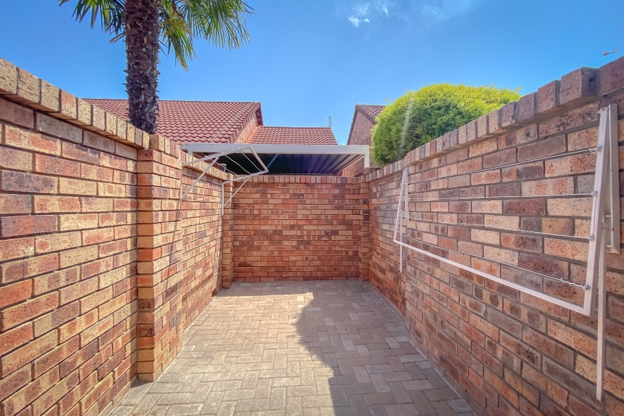 3 Bedroom Property for Sale in Universitas Free State